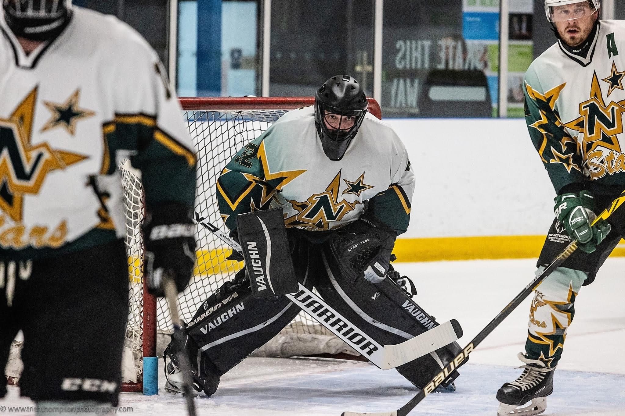 Rob Pacey playing ice hockey